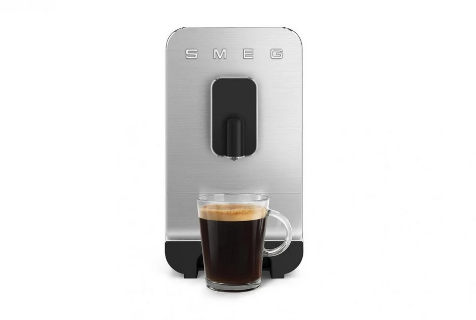 Smeg BCC11BLMEU Kaffeevollautomat, 19 bar, 1350 W, Schwarz